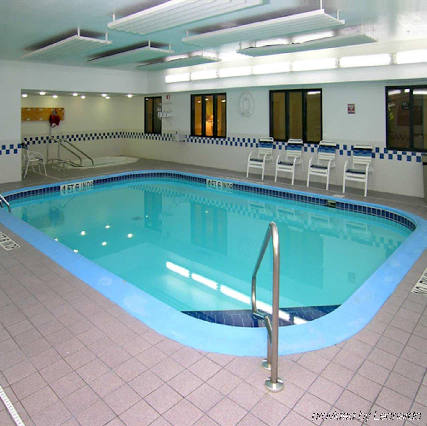 Comfort Inn Blue Ash North Facilities photo